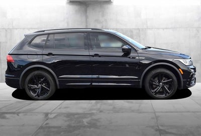 2024 Volkswagen Tiguan 2.0T SE R-Line Black