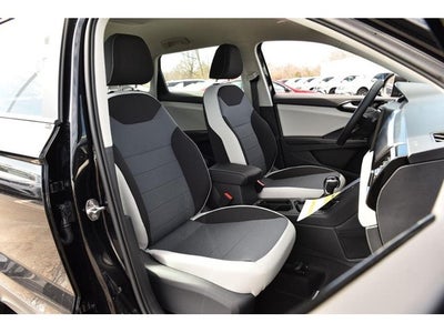 2026 Volkswagen Taos S 4MOTION