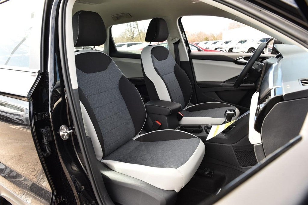 2026 Volkswagen Taos S 4MOTION