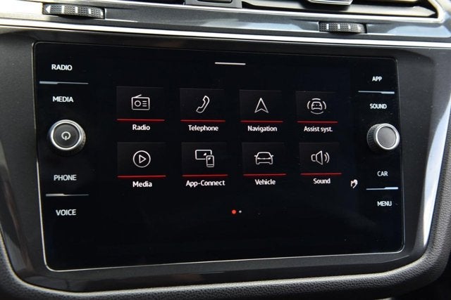 2023 Volkswagen Tiguan 2.0T SE R-Line Black