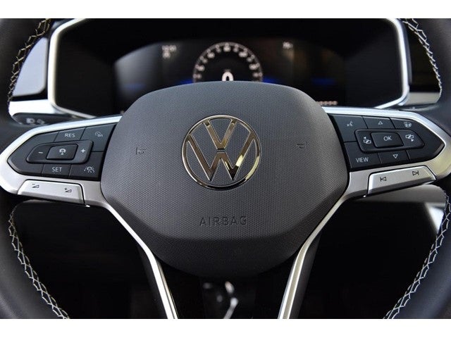 2026 Volkswagen Taos SE FWD