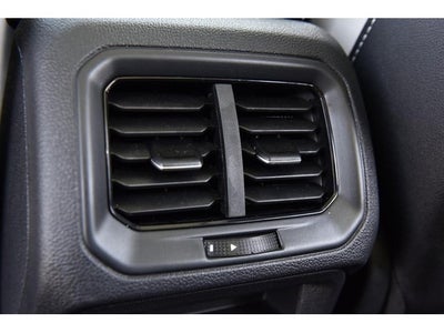 2026 Volkswagen Taos SE FWD