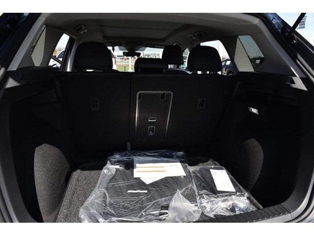 2026 Volkswagen Taos SE FWD