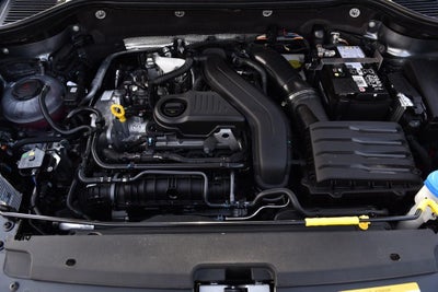 2026 Volkswagen Taos SE FWD