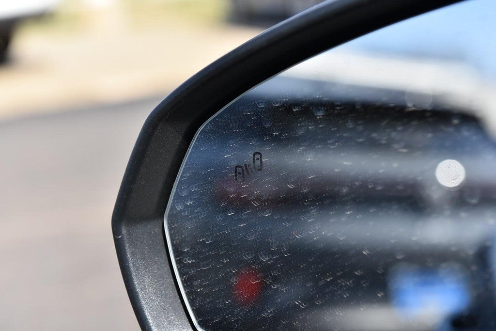 2026 Volkswagen Taos SE FWD