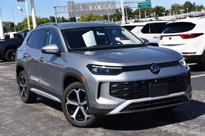 2025 Volkswagen Tiguan 2.0T SE