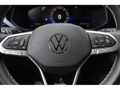 2023 Volkswagen Taos SE FWD