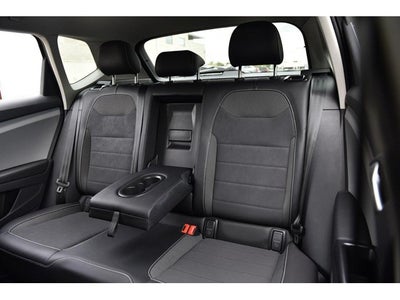 2023 Volkswagen Taos SE FWD