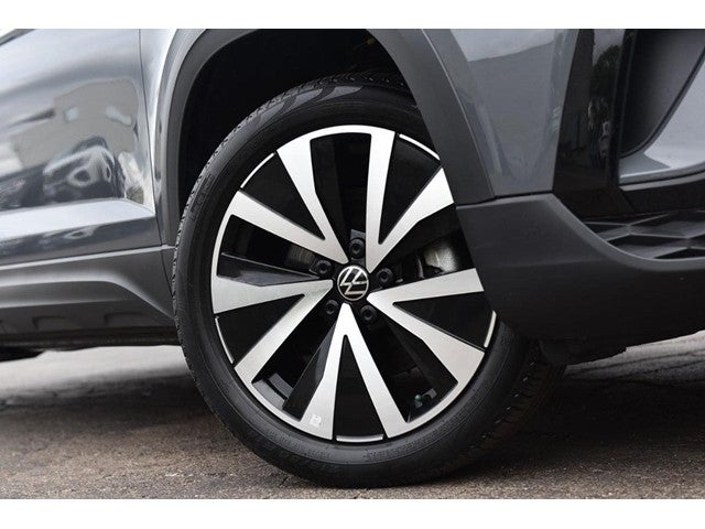 2023 Volkswagen Taos SE FWD