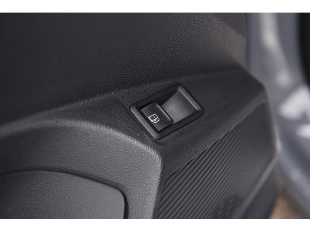 2023 Volkswagen Taos SE FWD