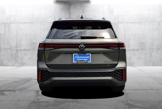 2026 Volkswagen Tiguan 2.0T SE R-Line Black