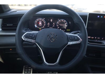 2026 Volkswagen Tiguan 2.0T SE R-Line Black