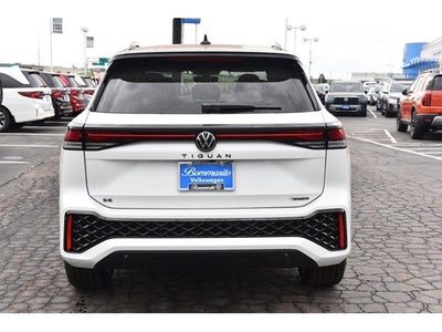 2026 Volkswagen Tiguan 2.0T SE R-Line Black