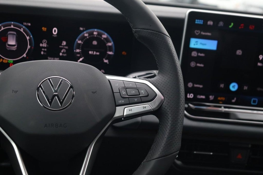 2026 Volkswagen Tiguan 2.0T SE R-Line Black 4MOTION