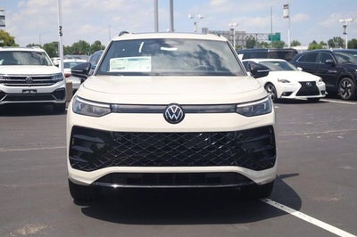 2026 Volkswagen Tiguan 2.0T SE R-Line Black
