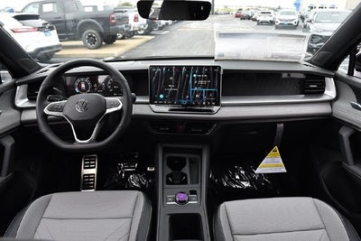 2026 Volkswagen Tiguan 2.0T SE R-Line Black