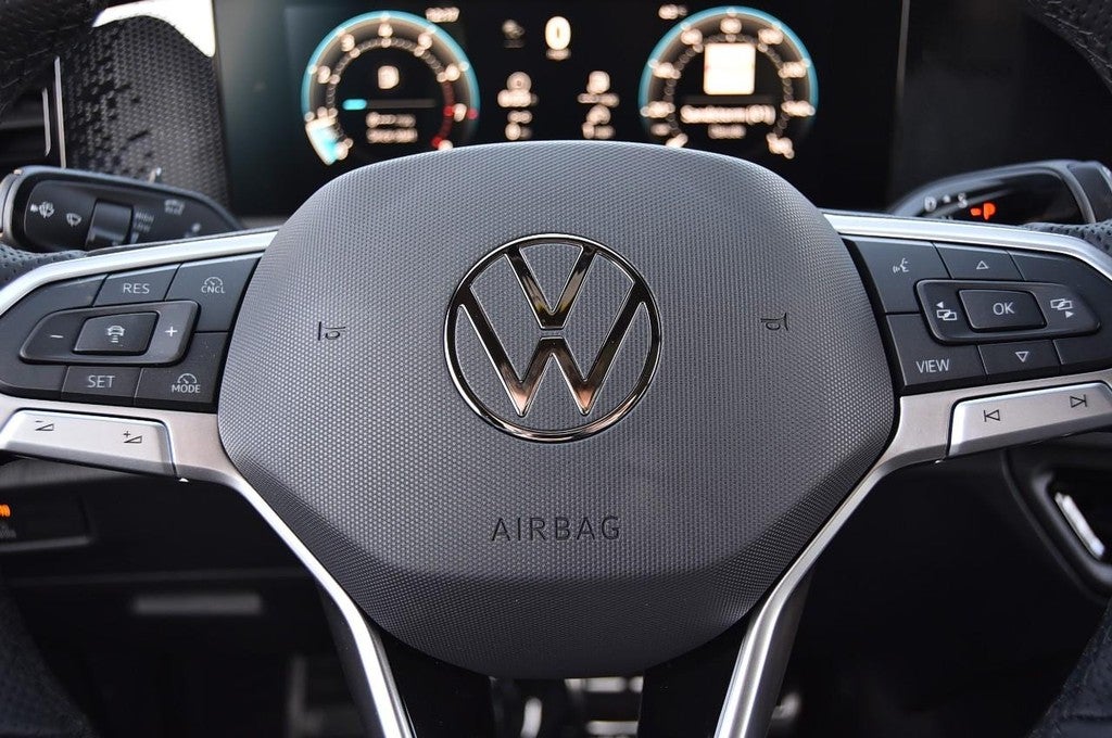 2026 Volkswagen Tiguan 2.0T SE R-Line Black 4MOTION