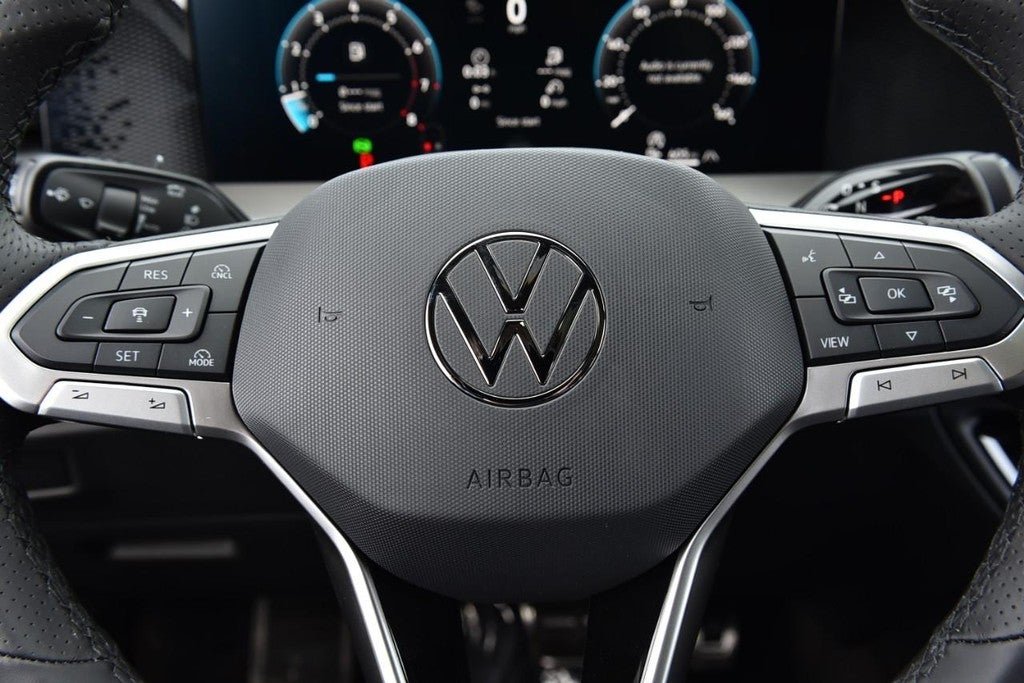 2026 Volkswagen Tiguan 2.0T SE R-Line Black 4MOTION