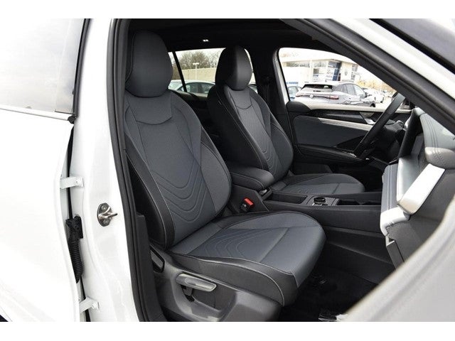 2026 Volkswagen Tiguan 2.0T SE R-Line Black 4MOTION