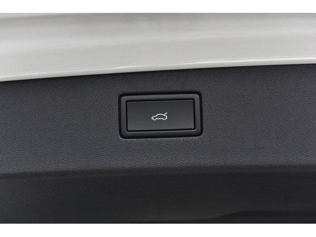 2026 Volkswagen Tiguan 2.0T SE R-Line Black 4MOTION