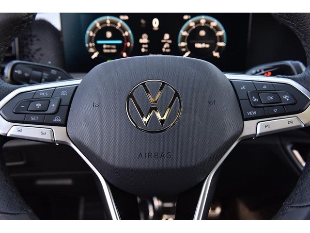 2026 Volkswagen Tiguan 2.0T SE R-Line Black 4MOTION