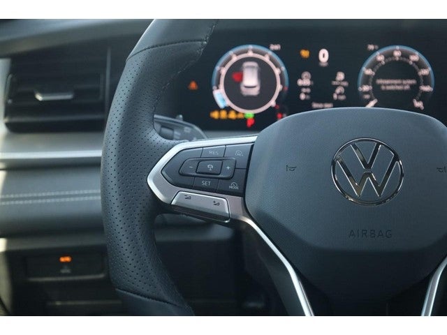 2026 Volkswagen Tiguan 2.0T SE R-Line Black 4MOTION