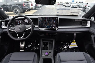 2026 Volkswagen Tiguan 2.0T SE R-Line Black
