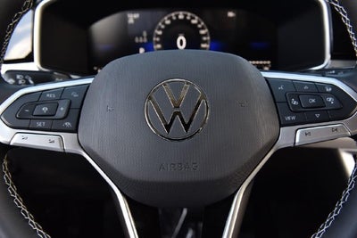 2027 Volkswagen Taos 1.5T SE