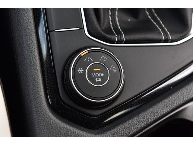 2026 Volkswagen Taos SE 4MOTION