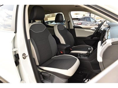 2026 Volkswagen Taos SE 4MOTION