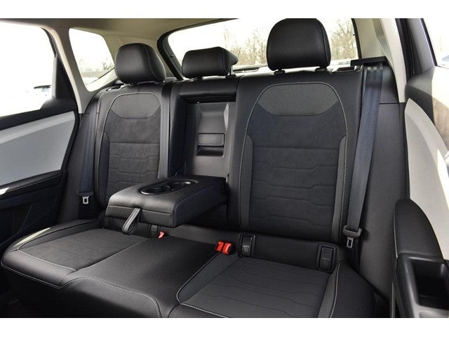 2026 Volkswagen Taos SE 4MOTION