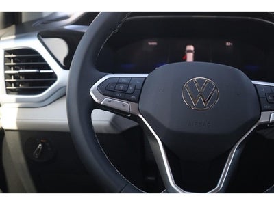 2026 Volkswagen Taos SE 4MOTION