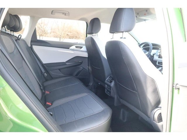 2026 Volkswagen Taos SE 4MOTION