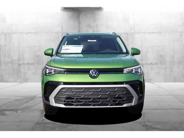 2026 Volkswagen Taos SE 4MOTION