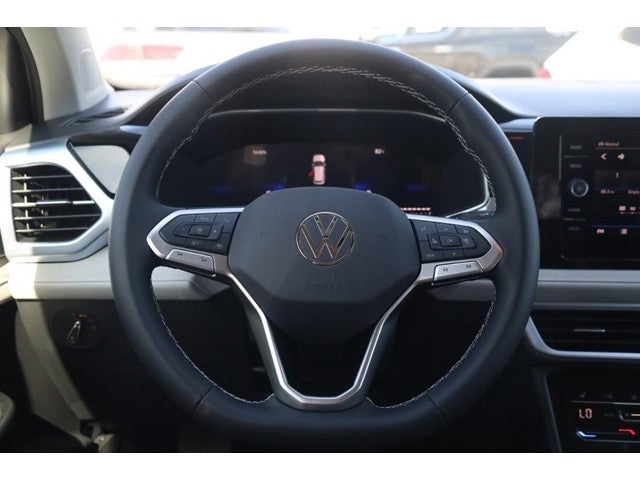 2026 Volkswagen Taos SE 4MOTION