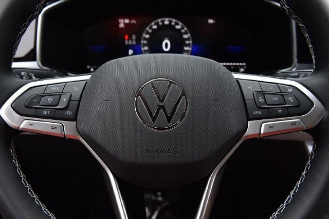 2027 Volkswagen Taos 1.5T SE