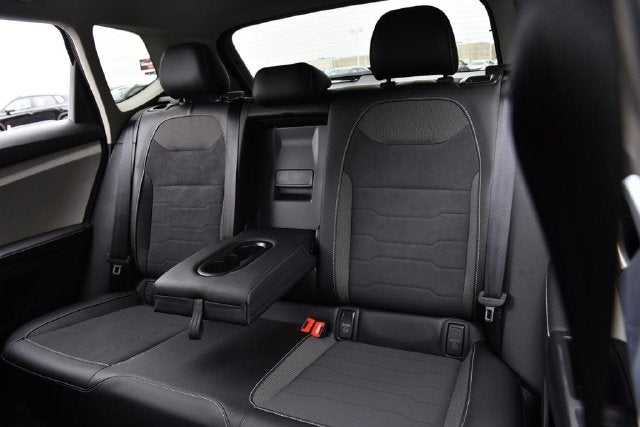 2027 Volkswagen Taos 1.5T SE