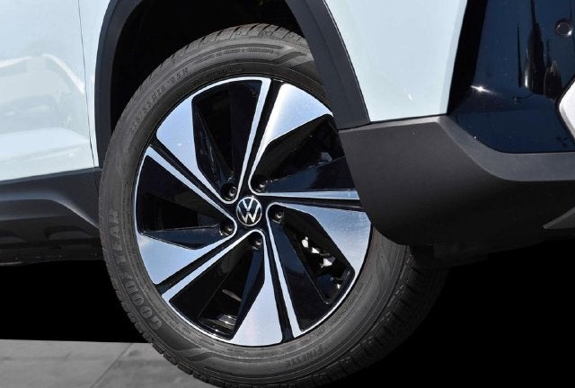 2027 Volkswagen Taos 1.5T SE