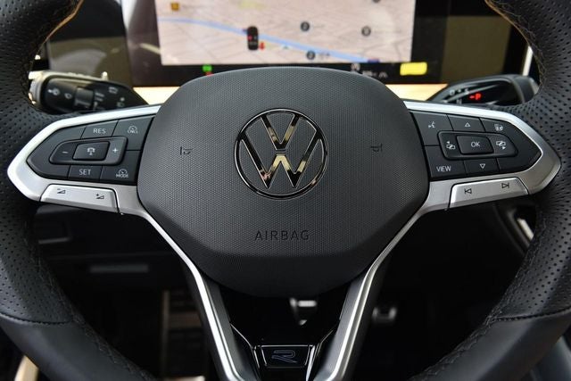 2026 Volkswagen Tiguan 2.0T SEL R-Line Turbo