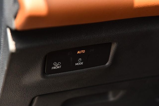 2026 Volkswagen Tiguan 2.0T SEL R-Line