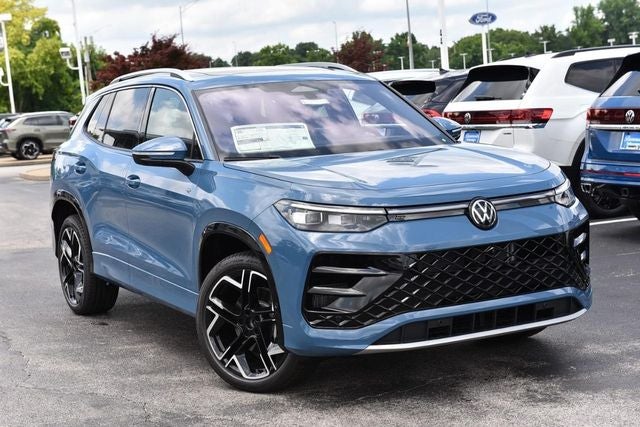2026 Volkswagen Tiguan 2.0T SEL R-Line