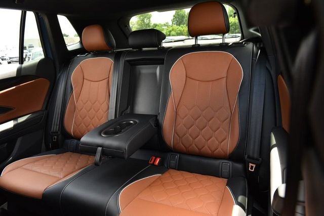 2026 Volkswagen Tiguan 2.0T SEL R-Line