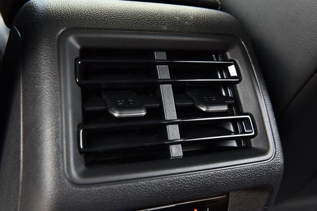 2026 Volkswagen Tiguan 2.0T SEL R-Line