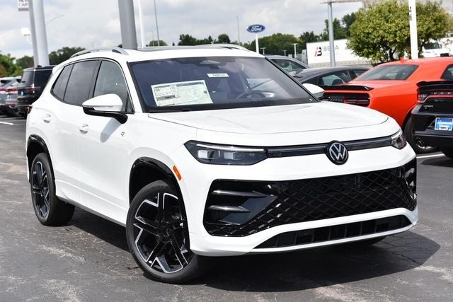 2026 Volkswagen Tiguan 2.0T SEL R-Line Turbo