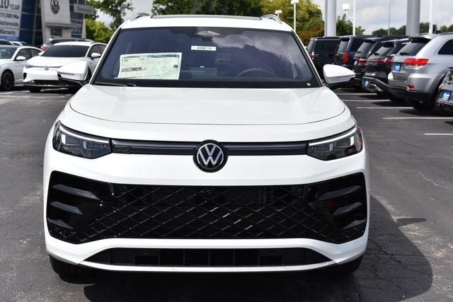 2026 Volkswagen Tiguan 2.0T SEL R-Line Turbo