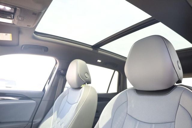 2026 Volkswagen Tiguan 2.0T SEL R-Line