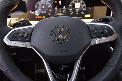 2026 Volkswagen Tiguan 2.0T SEL R-Line