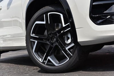 2026 Volkswagen Tiguan 2.0T SEL R-Line Turbo
