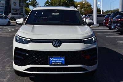 2026 Volkswagen Tiguan 2.0T SEL R-Line Turbo