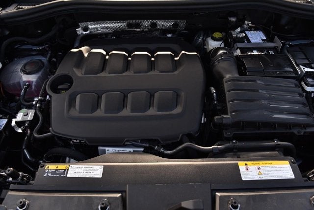 2026 Volkswagen Tiguan 2.0T SEL R-Line Turbo